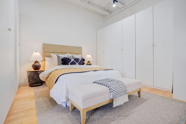 Additional image 4 of 326 Carlaw Ave Unit 214