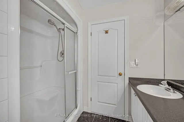 Additional image 21 of 28 Steeplechase Dr