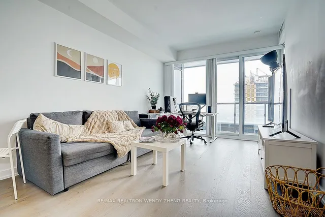 Additional image 10 of 488 University Ave Unit 2012