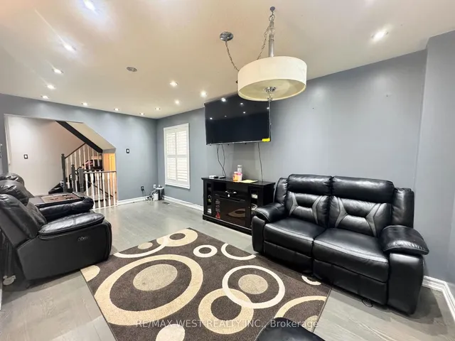 Additional image 15 of 32 Loons Call Cres