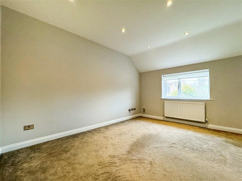 Additional image 5 of Luton Road, Harpenden, AL5