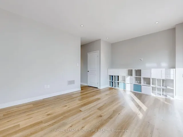 Additional image 3 of 394 Belcourt Common