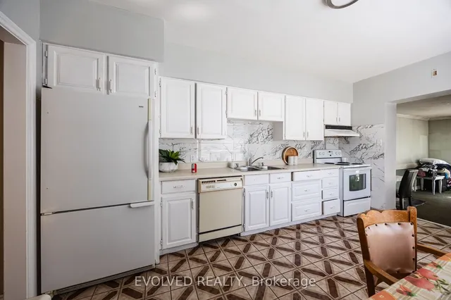 Additional image 24 of 21 Torrens Ave