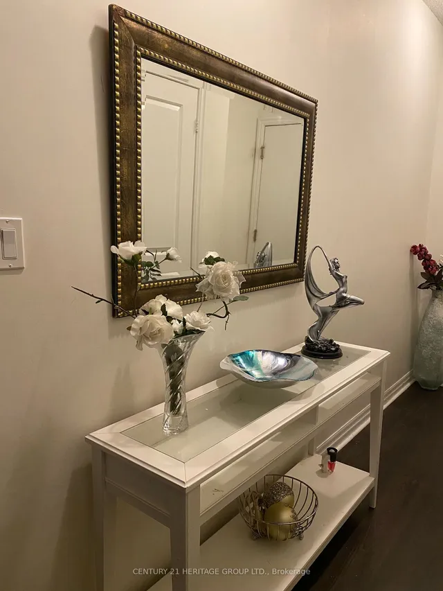 Additional image 5 of 30 Herons Hill Way Unit 1604