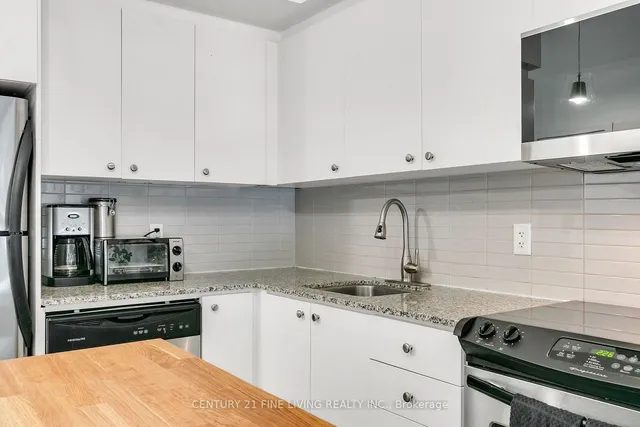 Additional image 15 of 34 Boston Ave Unit 2