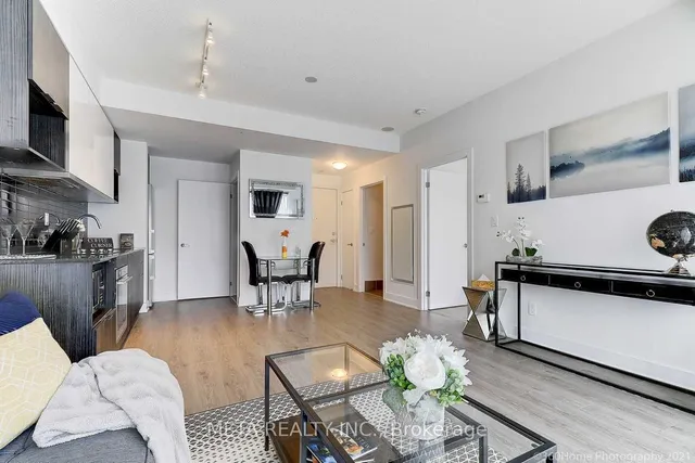 Additional image 3 of 99 The Donway W Unit 210