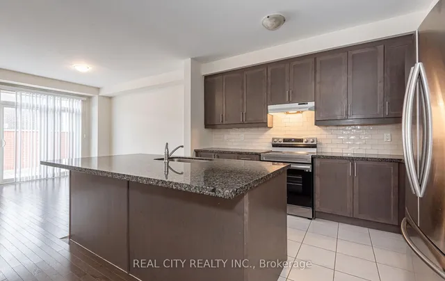 Additional image 13 of 10 Donald Ficht Cres