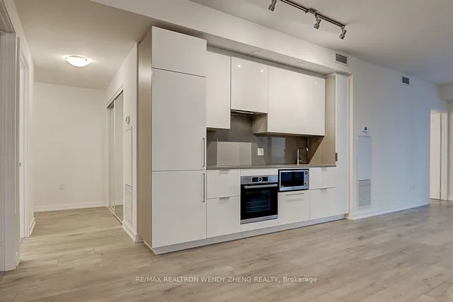 Additional image 7 of 28 Freeland St Unit 902