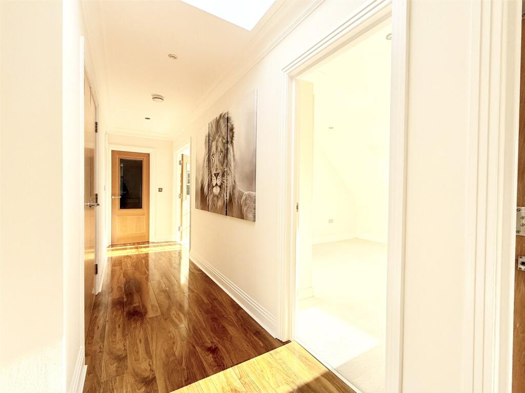 Additional image 15 of Georges Wood Road, Brookmans Park, Hertfordshire, AL9