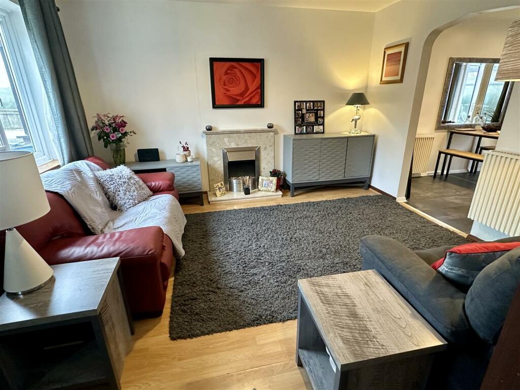 Additional image 2 of Willow Close, Alcester