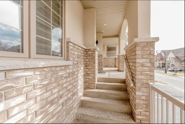 Additional image 4 of 121 Leadership Dr