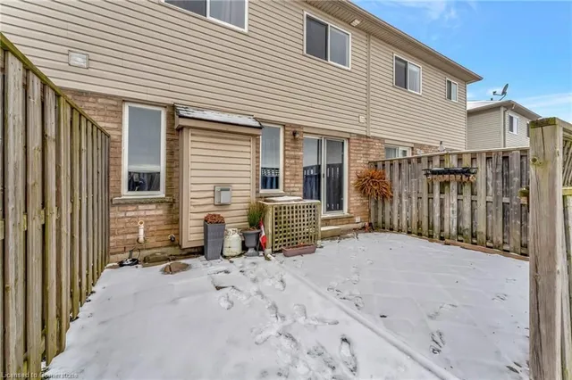 Additional image 35 of 7 Southside Pl Unit 37