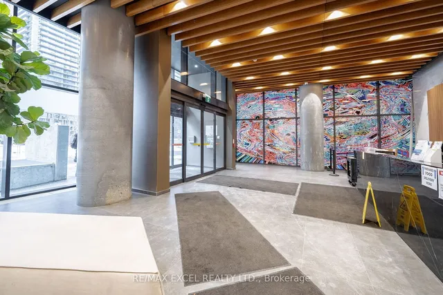 Additional image 31 of 161 Roehampton Ave Unit 1913