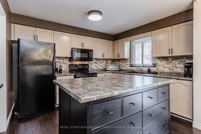 Additional image 18 of 2022 Atkinson Dr Unit 10