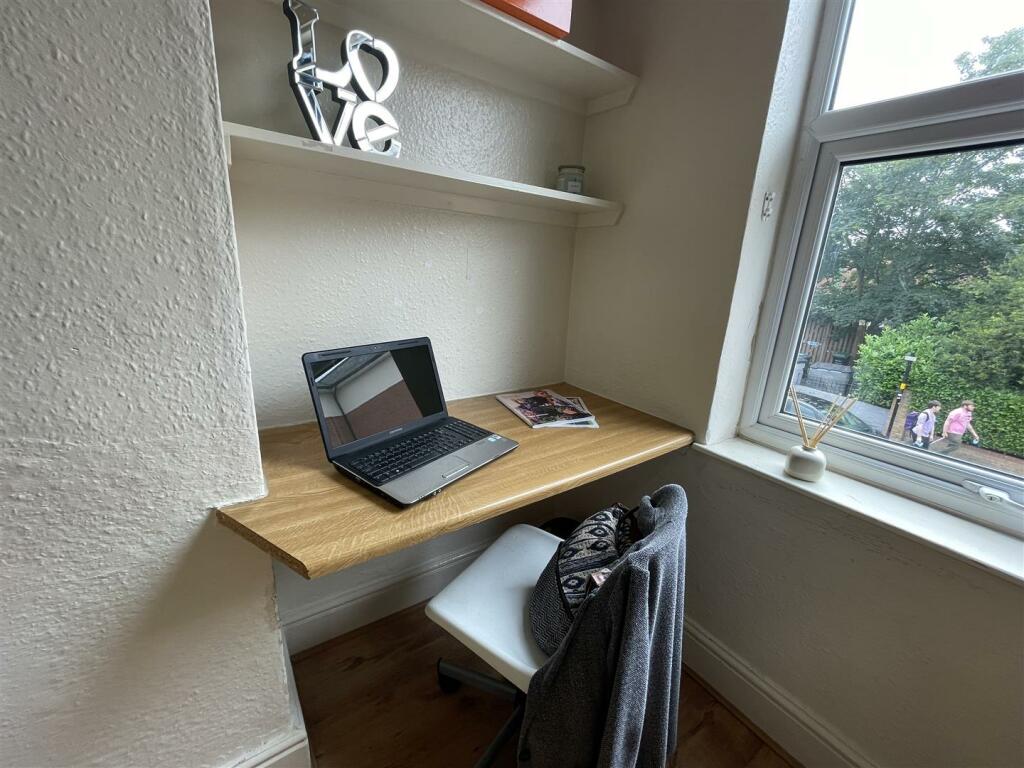 Additional image 8 of Next to University