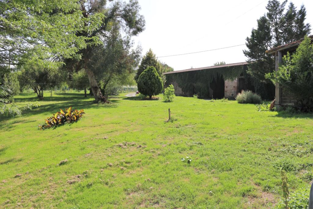 Additional image 3 of 31390 Lacaugne, France