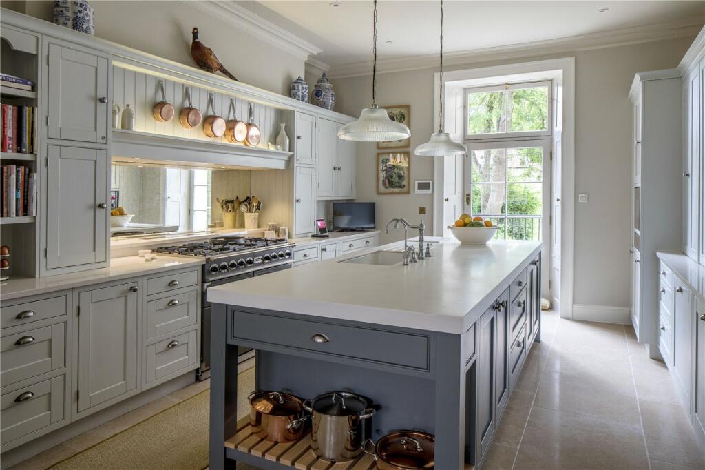 Additional image 10 of Great Pulteney Street, Bath, Somerset, BA2