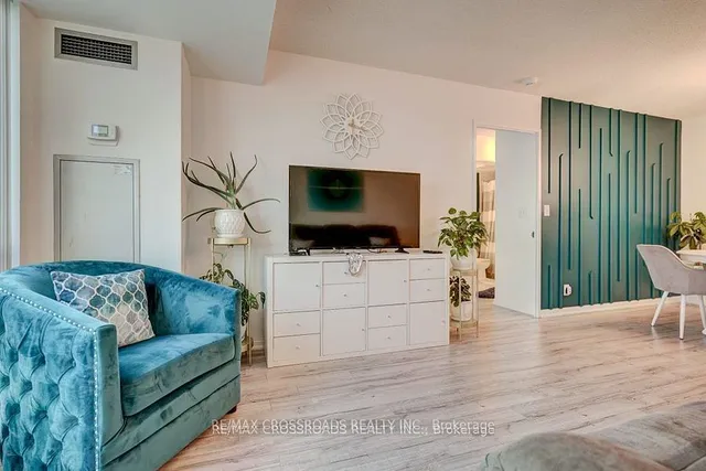 Additional image 15 of 1 Lee Centre Dr Unit 1709