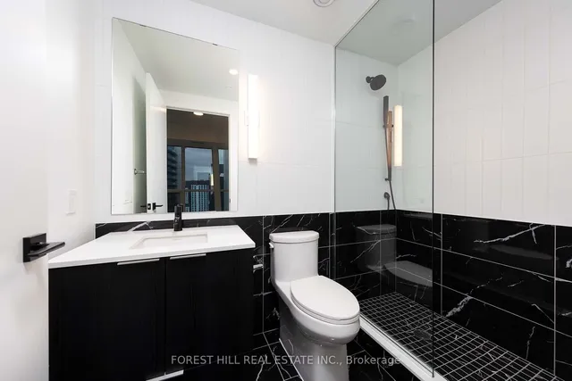 Additional image 12 of 327 King St Unit 4006