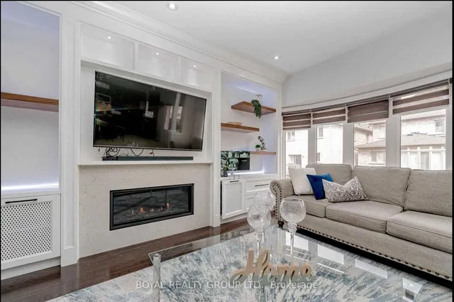 Additional image 19 of 121 Leadership Dr