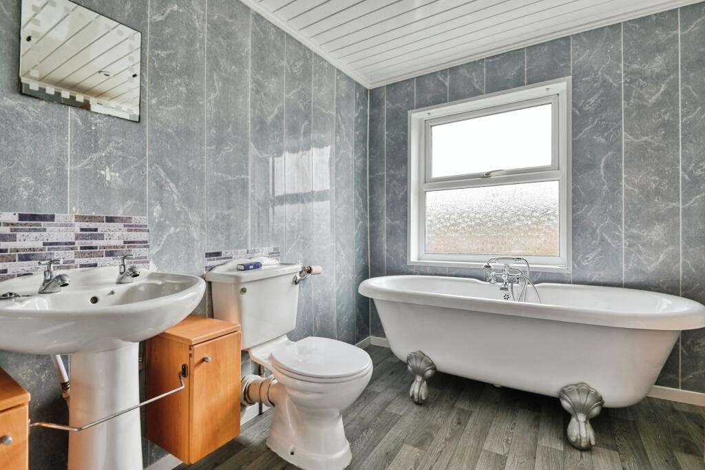 Additional image 10 of Wilnecote Lane, Tamworth, B77