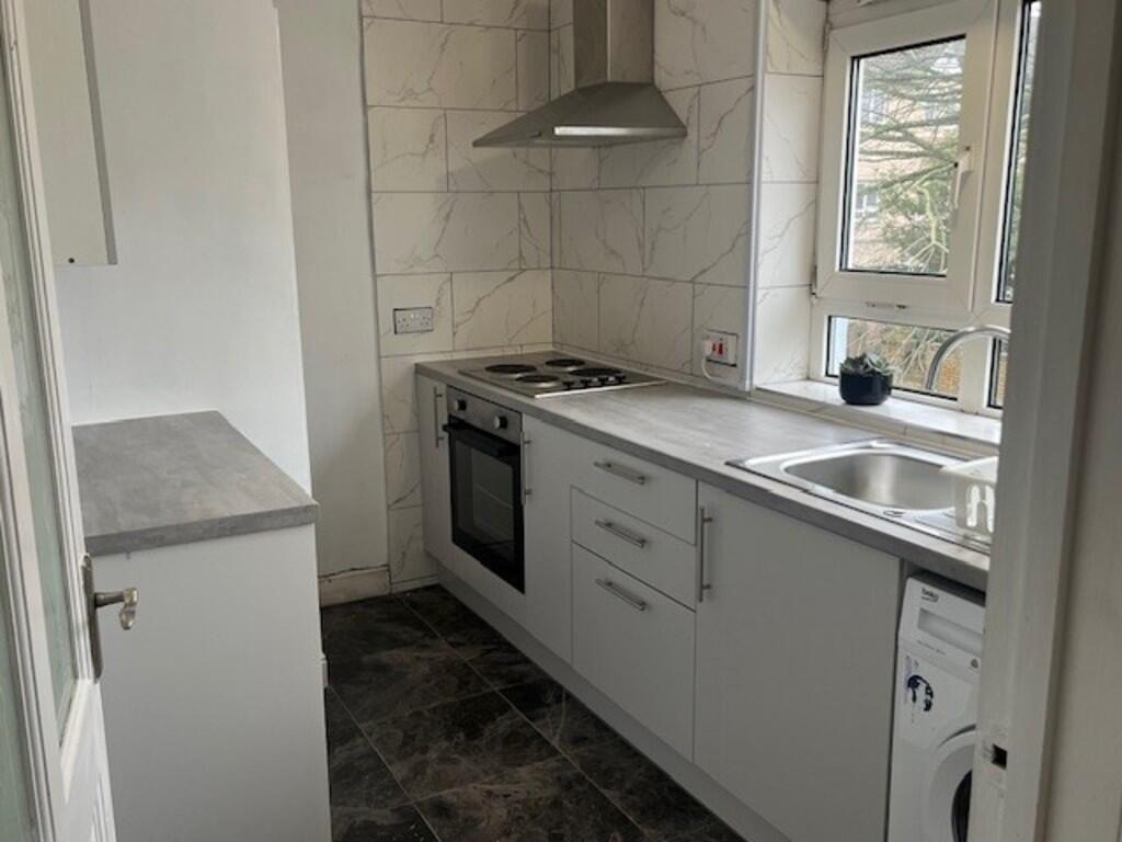 Additional image 11 of 4 , Broadfield Walk