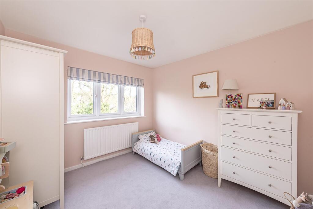 Additional image 8 of Wroxham Way, Harpenden