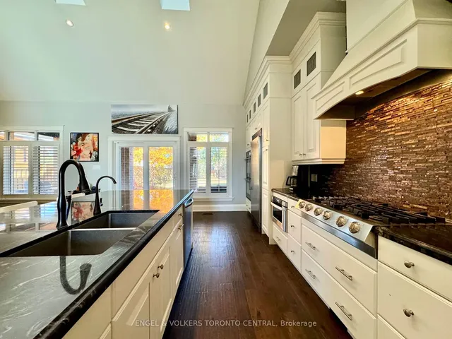 Additional image 8 of 319 Henderson Rd