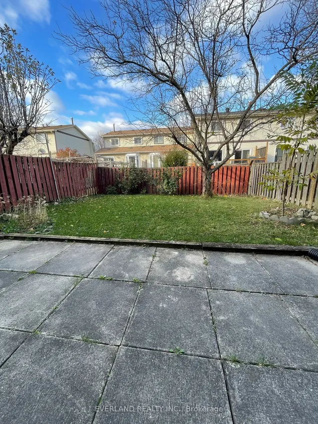 Additional image 22 of 32 Sadlee Cove Cres