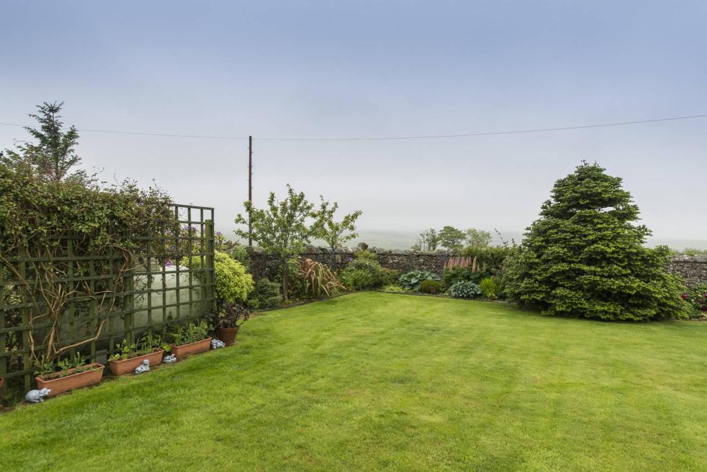 Additional image 4 of DT and EM  Flowers The Shoppe 77 High Street, New Aberdour, Fraserburgh, AB43 6LD