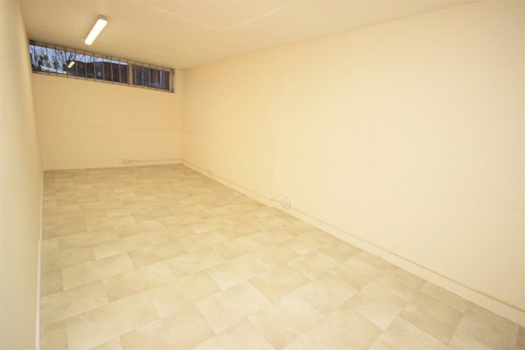 Additional image 7 of 309-311 Long Lane, Halesowen