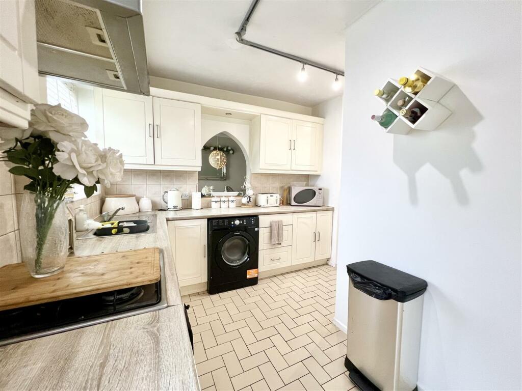 Additional image 5 of Cornwall Avenue, Oldbury