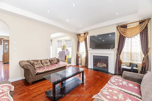 Additional image 24 of 21 Alboreto Way