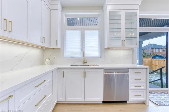 Additional image 17 of 67 Creanona Blvd