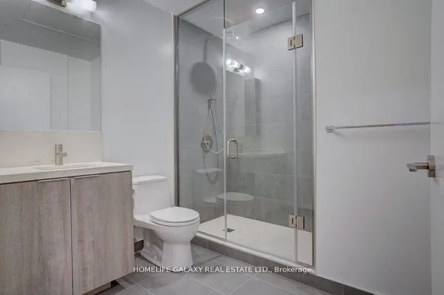 Additional image 7 of 2020 Bathurst St Unit 307
