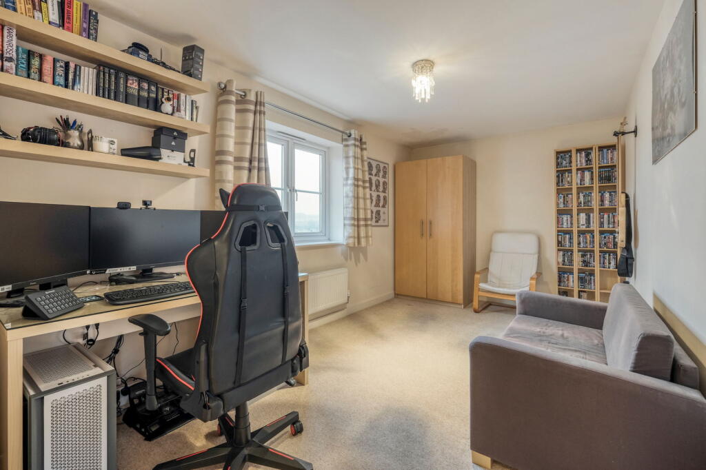 Additional image 7 of Hollington House, Dixon Close, Redditch B97 6AJ
