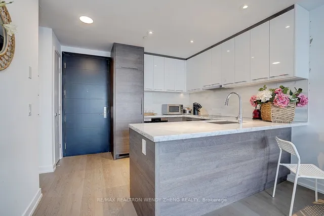 Additional image 7 of 488 University Ave Unit 2012