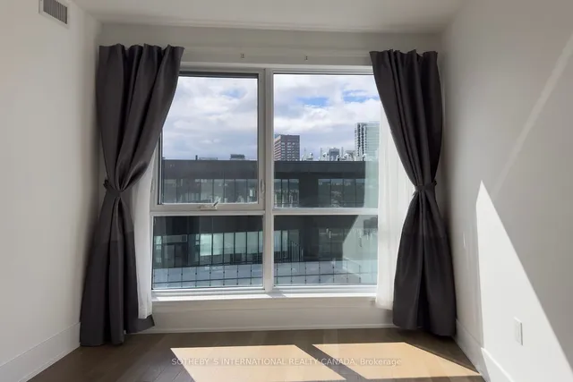 Additional image 18 of 585 Bloor St Unit 4022