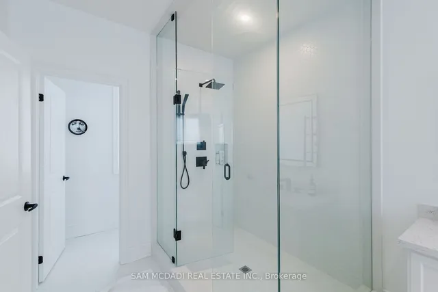 Additional image 24 of 1335 BRITTON Cres