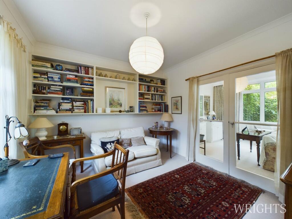 Additional image 10 of Woodland Rise, Welwyn Garden City, AL8