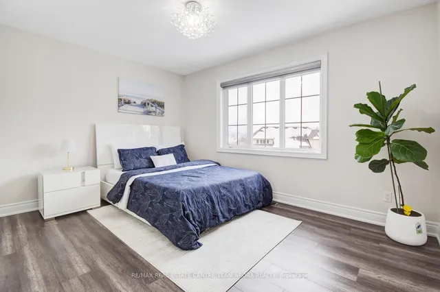 Additional image 27 of 6 Champion Crt