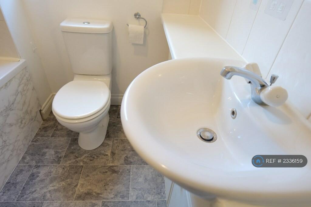 Additional image 23 of Unitt Drive, Cradley Heath, B64