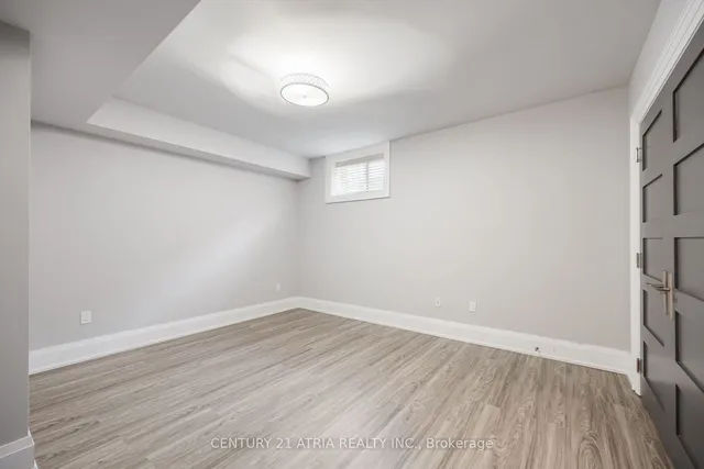 Additional image 38 of 141 Connaught Ave