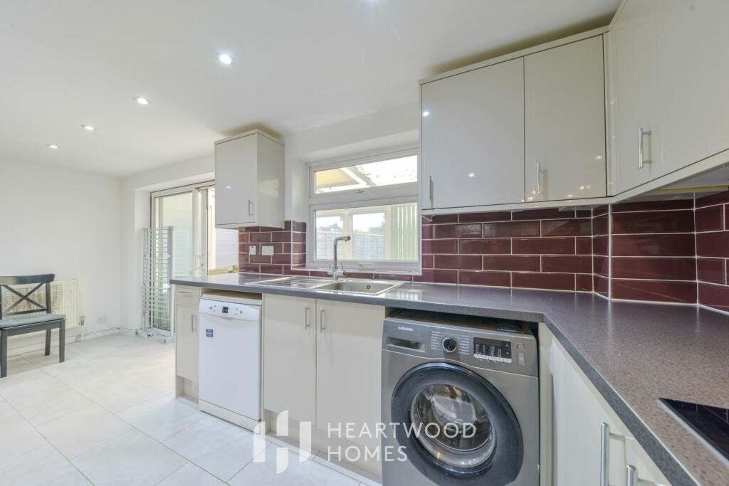 Additional image 12 of Gresford Close, St. Albans, AL4 0UB