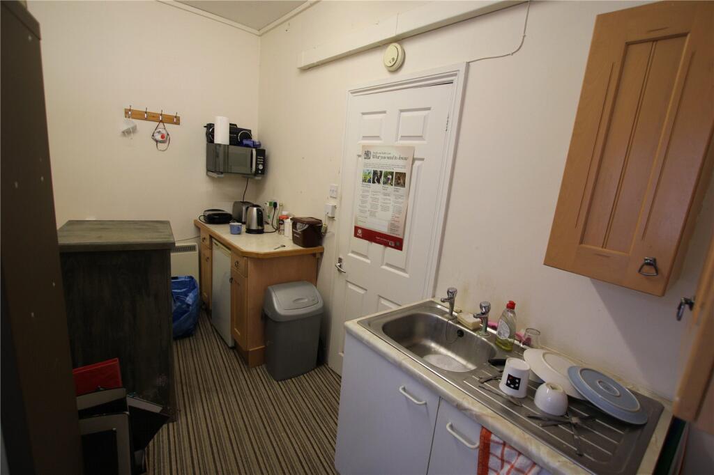 Additional image 6 of 7/8 Market Place, Wincanton, Somerset, BA9