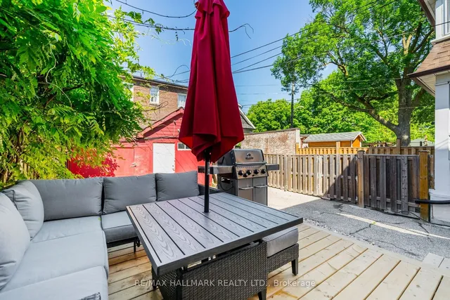 Additional image 31 of 136 Monarch Park Ave