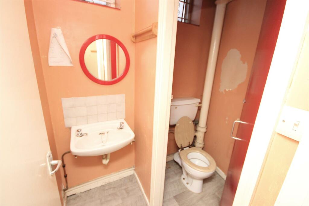 Additional image 11 of 309-311 Long Lane, Halesowen