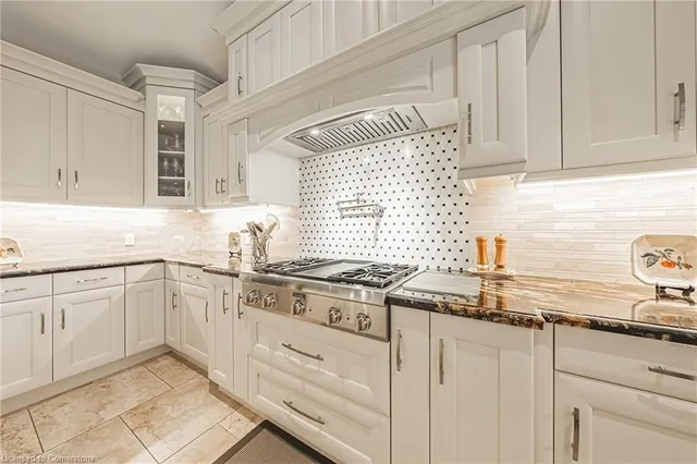 Additional image 7 of 1214 #8 Hwy