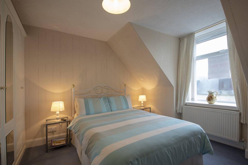 Additional image 21 of DT and EM  Flowers The Shoppe 77 High Street, New Aberdour, Fraserburgh, AB43 6LD