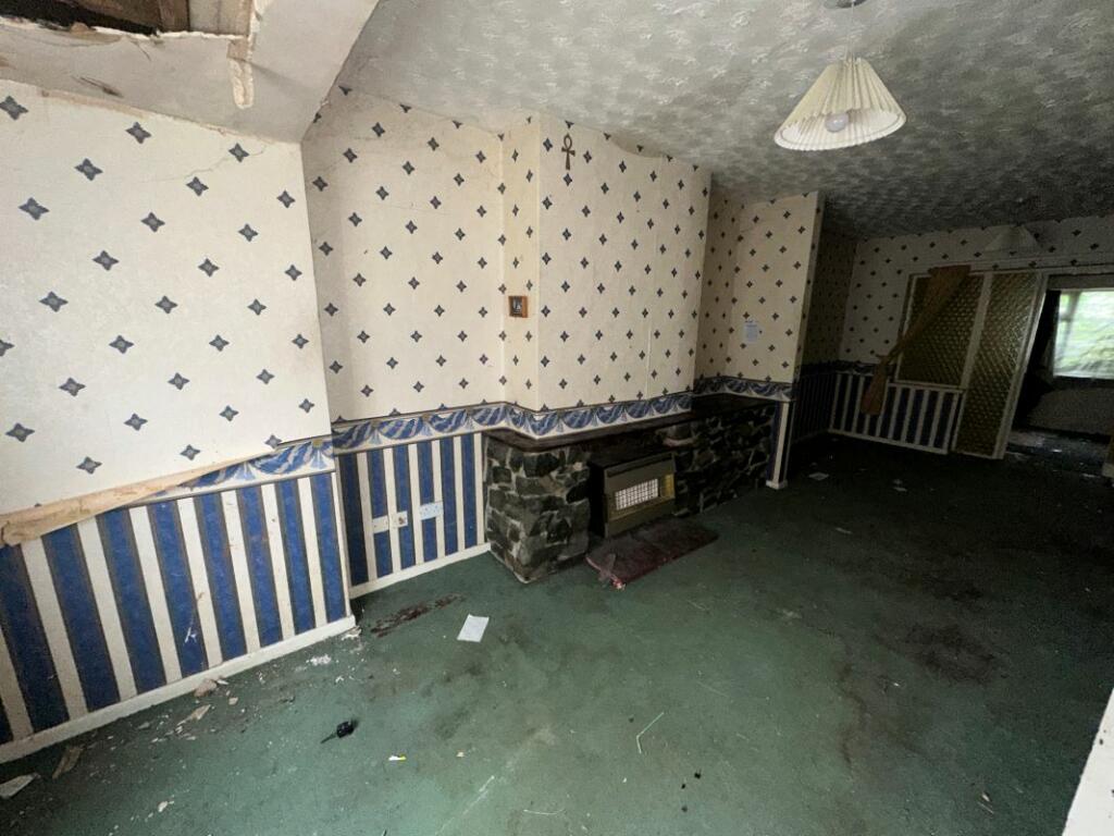 Additional image 4 of 33 Westcroft Grove, Northfield, Birmingham, B38 8AT